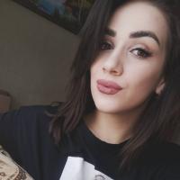 Em...🌸
