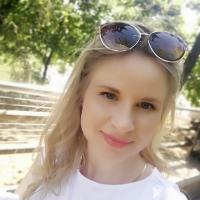 Анна Галина