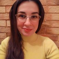 Оля Артамонова