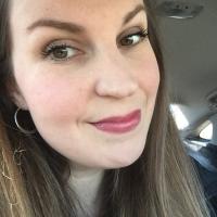 Laura Hull