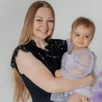 Александра Стрельникова