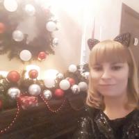 Юлька