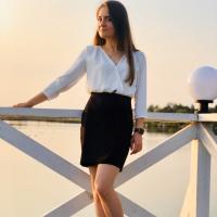 Anastasiia 