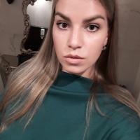 Аня