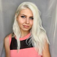 Полина