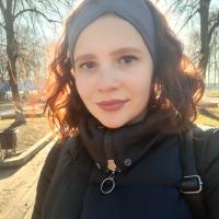 Оля