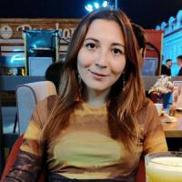Художник Айгуль Юнусова