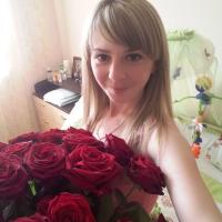 Юля Науменко