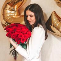 Яна Карсакова