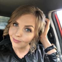 Полина