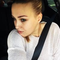 Полина