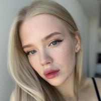 Zoya 