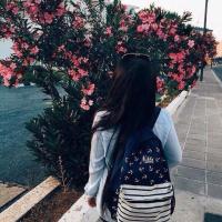 Zarina🌸