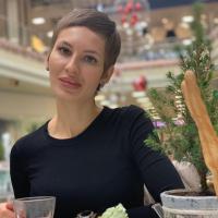 Юлия Ларина 