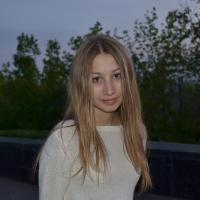 Селезнева Элина