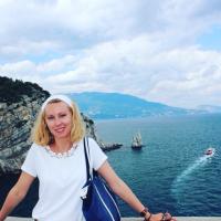 Людмила Петрова