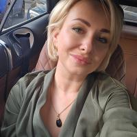 Настя