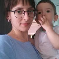 Виктория Попова