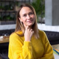 Елена Зельцер 