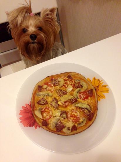 Сделала я пиццу 🍕 в мультиварке☺️☺️☺️очень