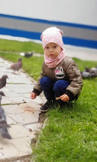 Ищу черную куртку парку дино на