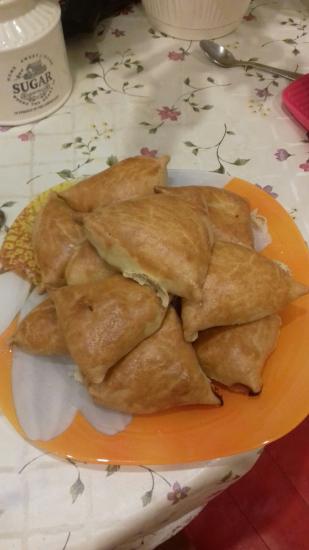 Самса с курицей. Тесто: 200г маргарина