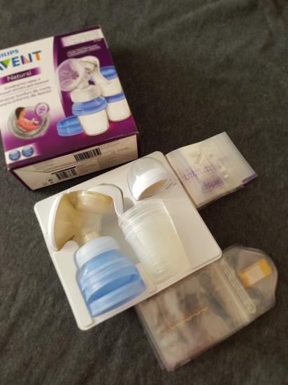 Молокоотсос Philips Avent с пакетами