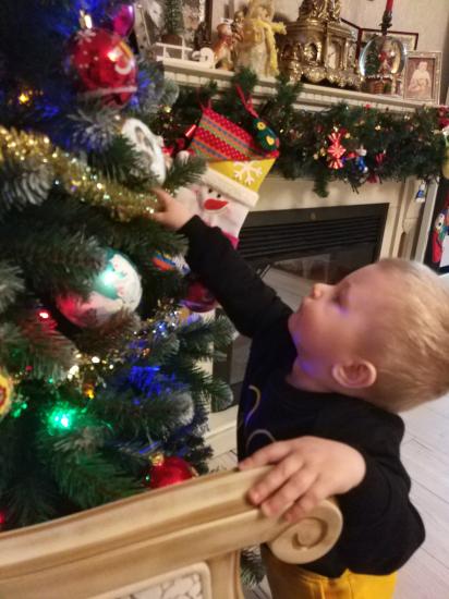 Ёлочка как новогоднее чудо)) манит