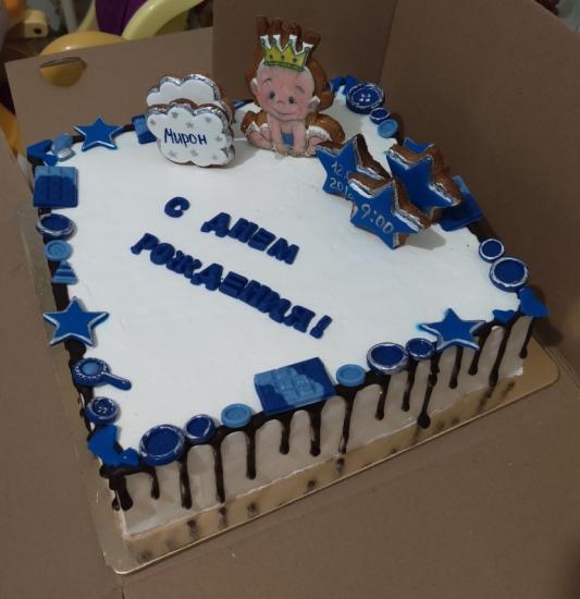 Первый тортик Мирона 🎂☺️