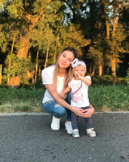 Она именно такая дочка, о которой