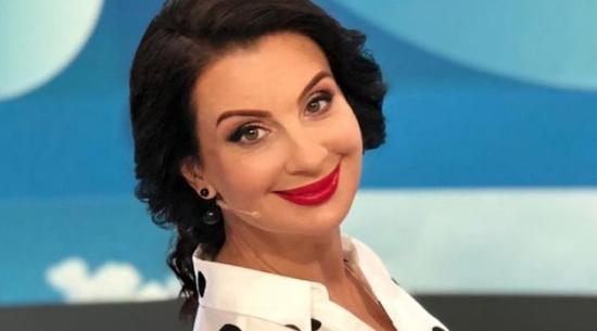 51-летняя актриса и телеведущая