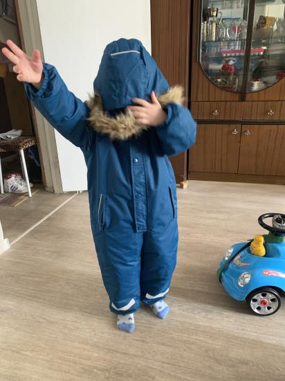 На кого ж шьют эти комбезы...в