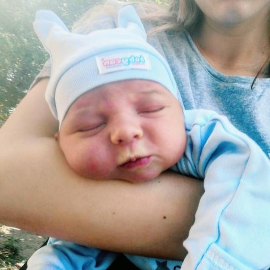 Мои шладкие щечки👶🤗