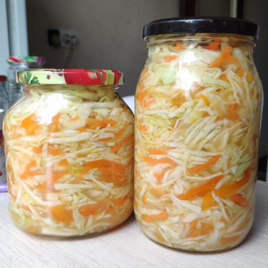 Нет, меня не кусала бапка Халя,