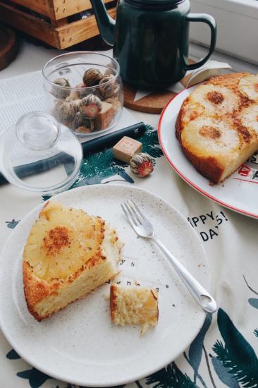 ПИРОГ С АНАНАСАМИ 🍍🍍🍍 Укладываем